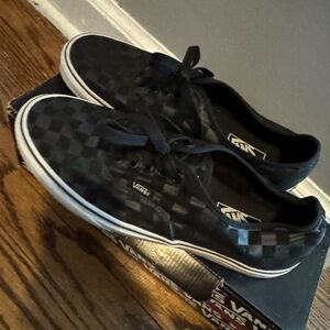 Vans Men's Black Checkered Sneakers